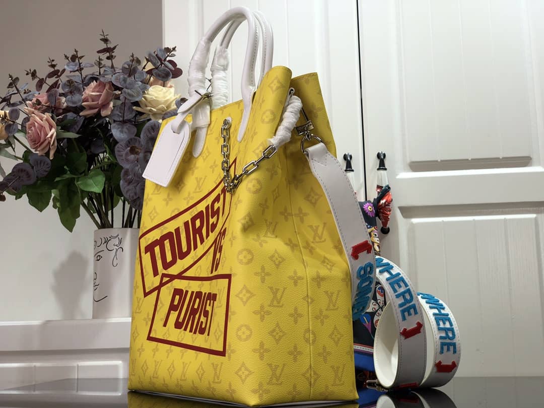Best Replica Louis Vuitton “Tourist Vs Purist” Tote Bag - Colareps