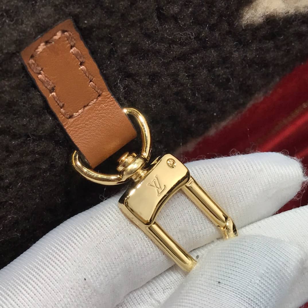 Best Replica Louis Vuitton Onthego Teddy Shearling Limited GM Tote Replica Black M55421 - Colareps