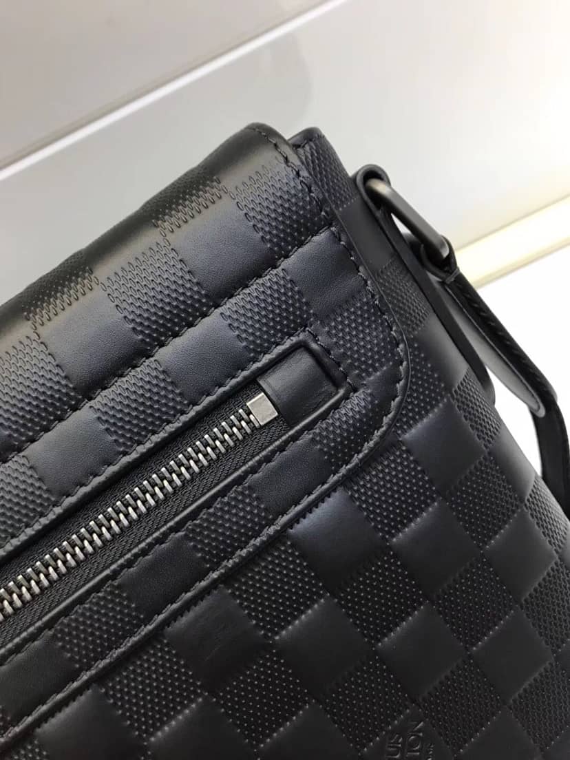 L0vis Vvtt0n Damier Infini District PM Mens Shoulder Bag Replica N41286