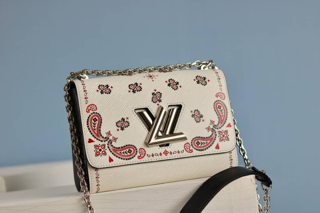 Best Replica Louis Vuitton Textured Epi Leather Twist Series Bag White - Colareps