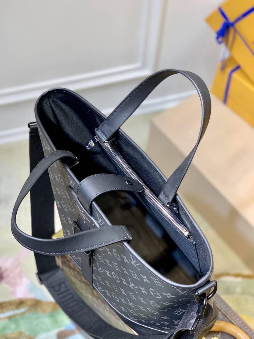 Best Replica LV Tote Dupe Monogram Eclipse Saumur M45914 Replica Tote - Colareps