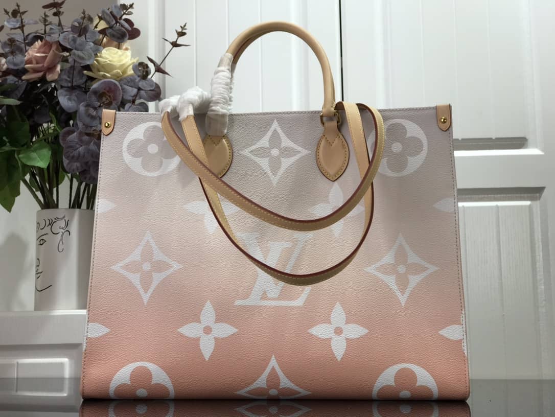 Best Replica Louis Vuitton OnTheGo Gm By The Pool Tote Replica M57640 - Colareps