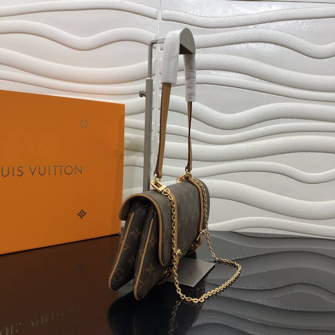 Best Replica Louis Vuitton Vintage Monogram Canvas Shoulder Bag Replica M51162 - Colareps