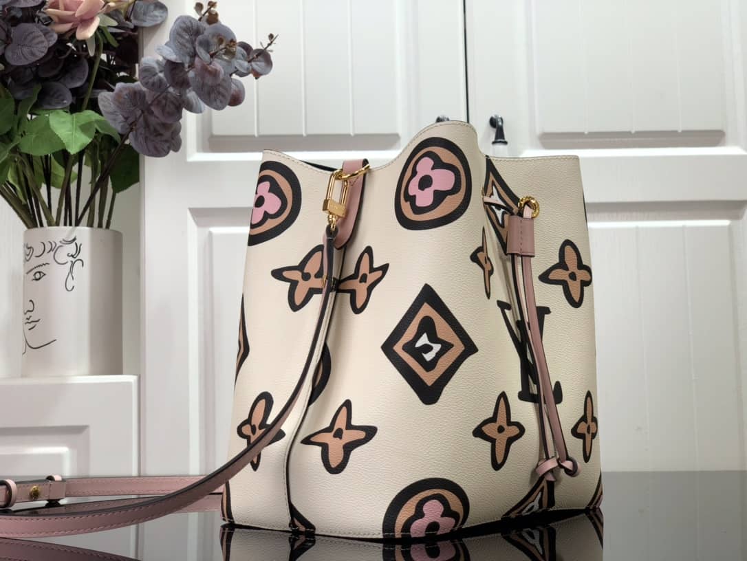 Best Replica Louis Vuitton Neo Noe Monogram Casual Leather Replica Bag White M44679 - Colareps