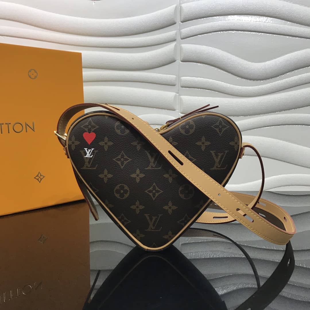 Best Replica Louis Vuitton Monogram Boite Chapeau Souple PM Replica Crossbody Bag Brown M45149 - Colareps