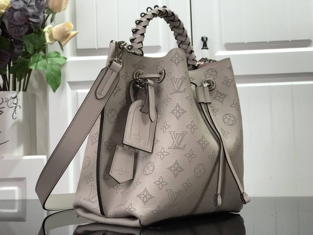 Best Replica Louis Vuitton Mahina Muria Replica Handbag Gray M55801 - Colareps