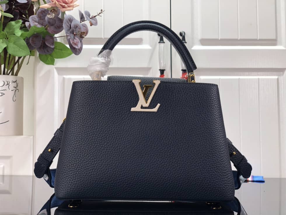 Best Replica Louis Vuitton Capucines BB Black M59597 Replica Shoulder Bag - Colareps