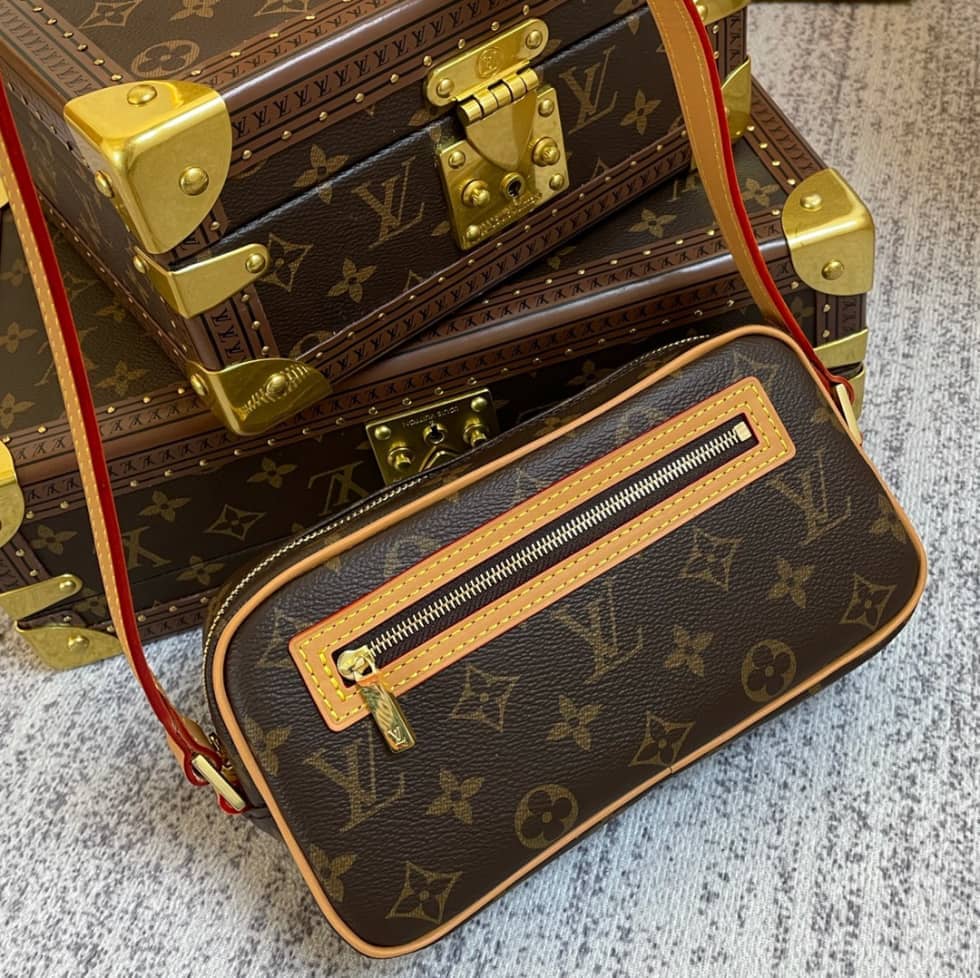 Best Replica Louis Vuitton Pochette Cite M51183 Replica Shoulder Bag - Colareps