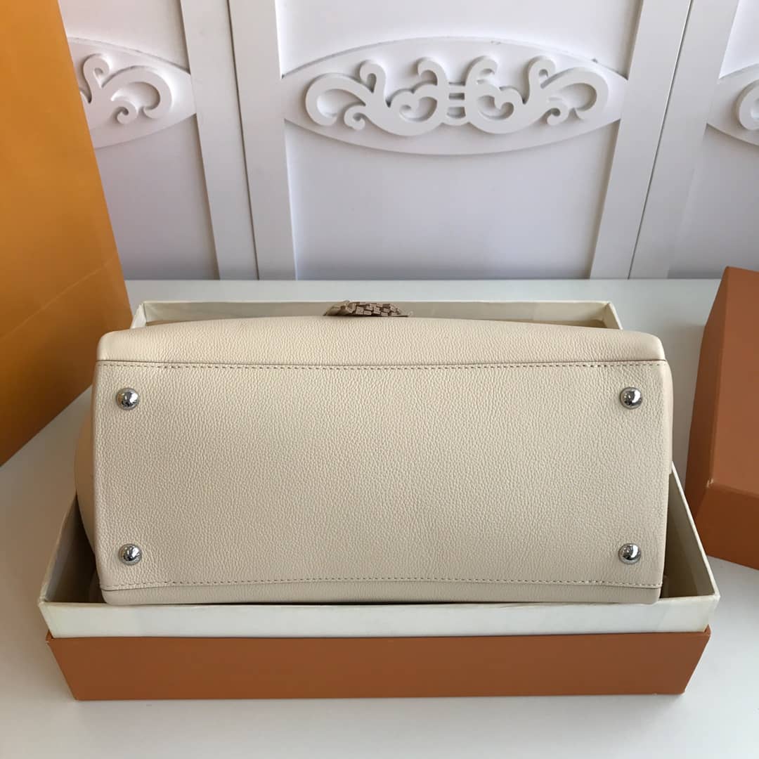Best Replica Louis Vuitton Lockmeto Leather Tote Replica White M54569 - Colareps