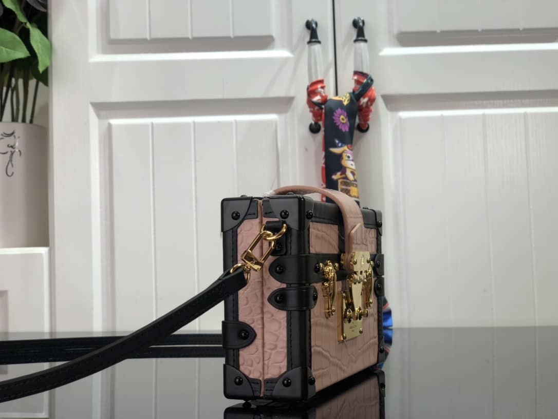 Best Replica Louis Vuitton Petite Malle Brilliant Alligator Leather Replica Handbag Pink N93817 - Colareps