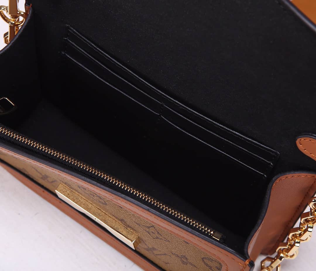 Best Replica LV Bum Bag Dupe Monogram Reverse Dauphine M44586(ColaReps) - Colareps