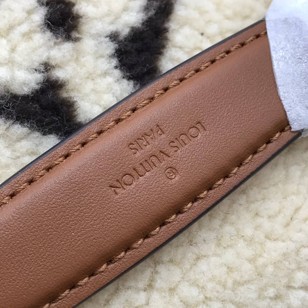 Best Replica Louis Vuitton Giant Monogram Teddy MM Replica Waist Bag M55425 - Colareps
