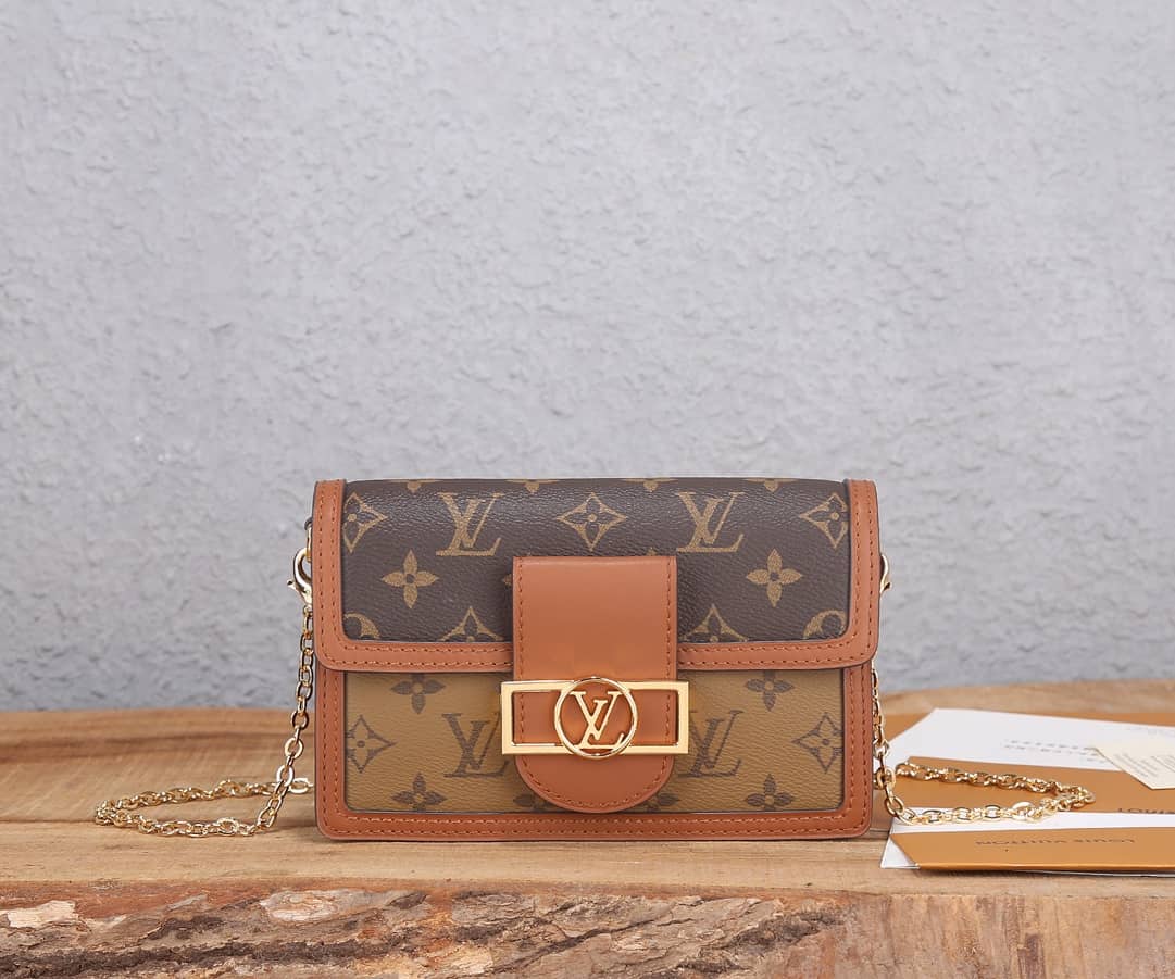 Best Replica Louis Vuitton Dauphine Chain Wallet Replica Shoulder Bag Yellow M68746 - Colareps