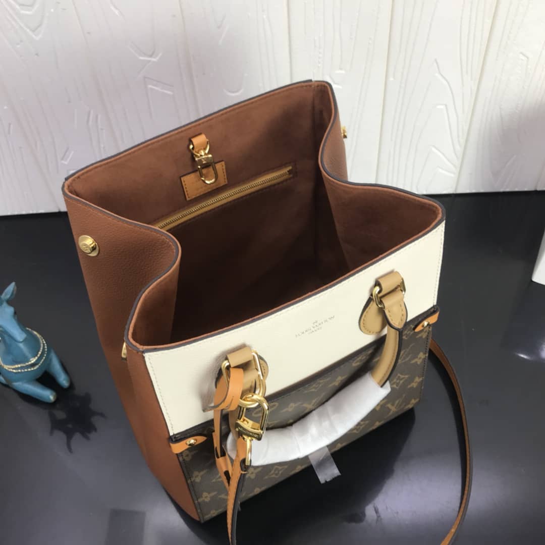 Best Replica Louis Vuitton Monogram Fold MM 2way Tote Replica White M45409 - Colareps
