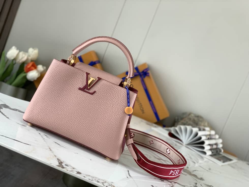 Best Replica Louis Vuitton Capucines BB Pink M58608 Replica Crossbody Bag - Colareps