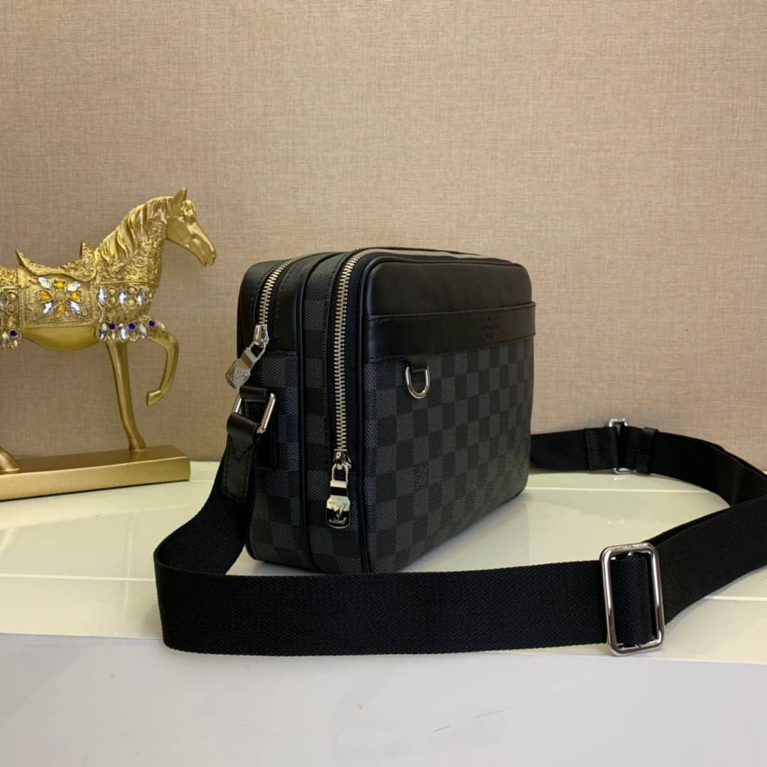 Best Replica Louis Vuitton Damier Trocadero Messenger PM Shoulder Bag Replica N40087 - Colareps
