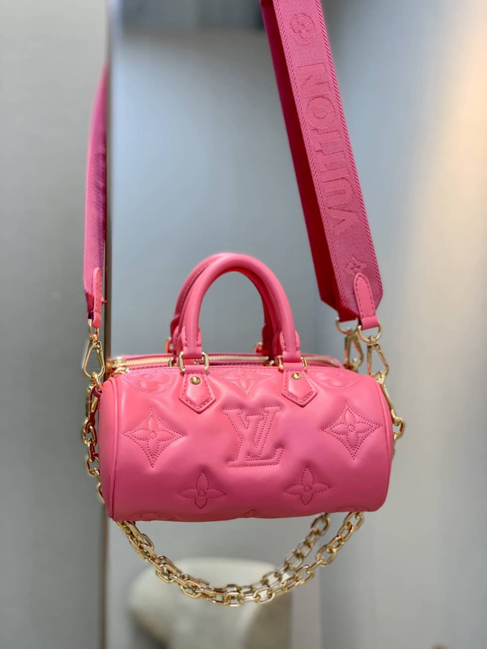 Best Replica Louis Vuitton Papillon BB Dragon Fruit Pink M59826 Replica Shoulder Bag - Colareps