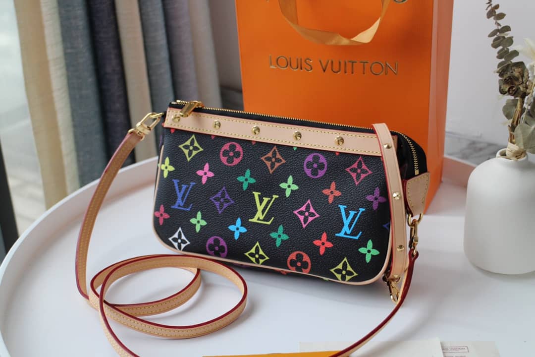 Best Replica Louis Vuitton Pochette Dupe Monogram Multi  Accessoires Replica Pouch Black M92649 - Colareps