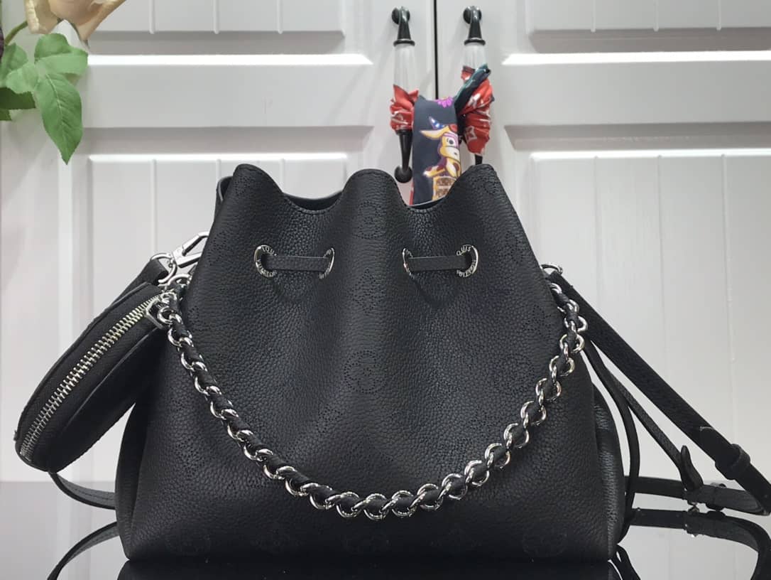 Best Replica Louis Vuitton Bella Mahina Magnolia Leather Replica Bag Black M57068 - Colareps