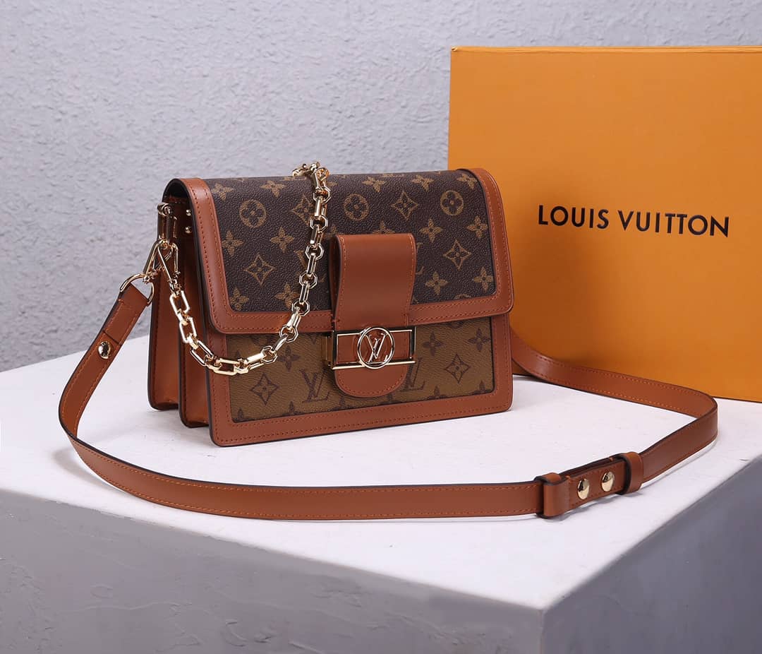 Best Replica Louis Vuitton Monogram MM Reverse Dauphine Shoulder Bag Replica M44391 - Colareps
