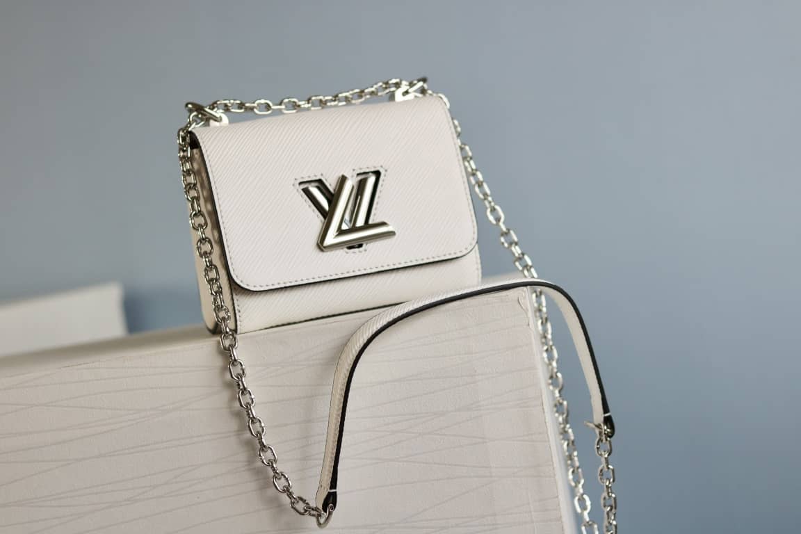 Best Replica Louis Vuitton Replica Twist MM Epi Leather Bag White - Colareps