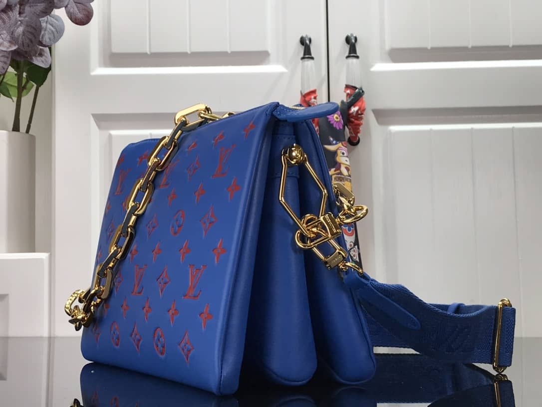 Best Replica Louis Vuitton Embossed Lambskin Coussin PM Replica Bag Blue M58628 - Colareps