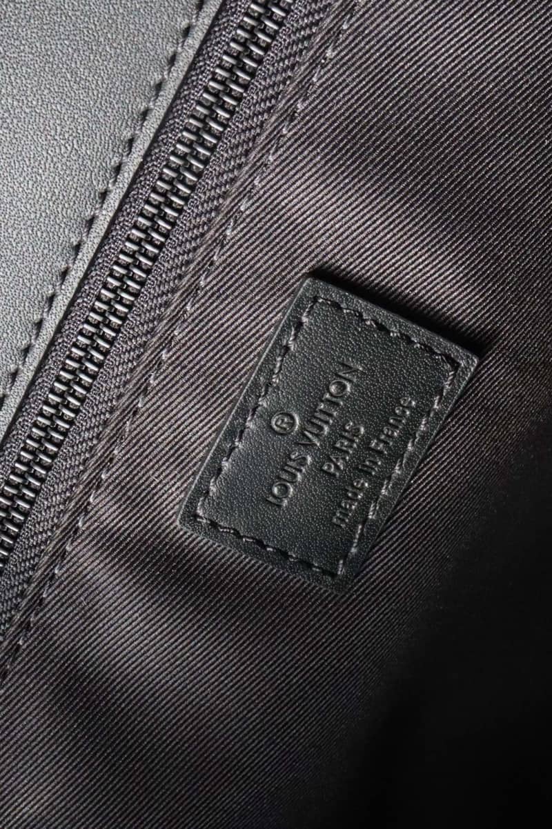 L0vis Vvtt0n Robusto Briefcase Monogram Canvas Taiga Leather Replica Black M30591