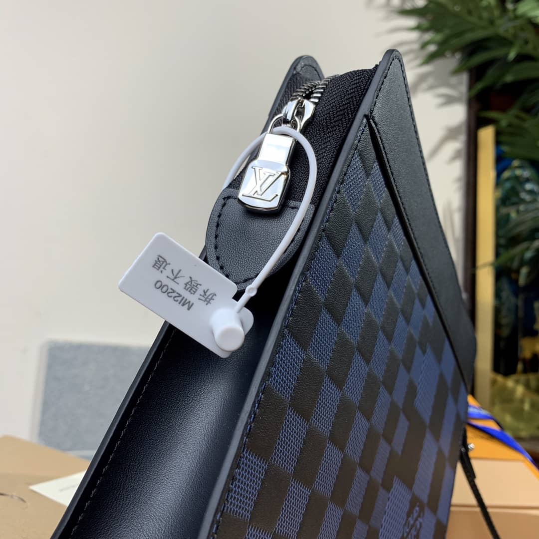 Best Replica Louis Vuitton Damier Infini 3D Cowhide Leather Blue N60449 Replica Clutch - Colareps