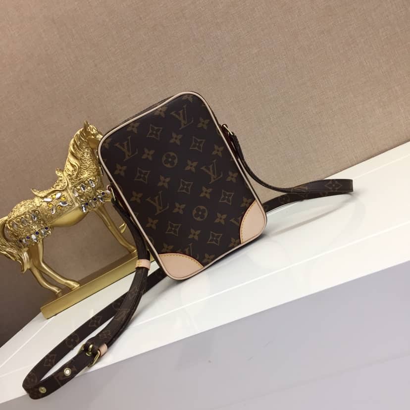 Best Replica Louis Vuitton Monogram Danube Replica Crossbody Bag M45266 - Colareps