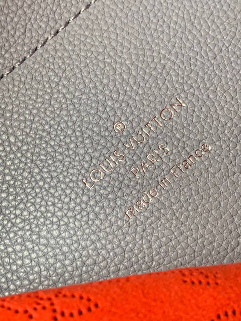 Best Replica Louis Vuitton Mahina Hina PM Leather Tote Replica Blue M54353 - Colareps