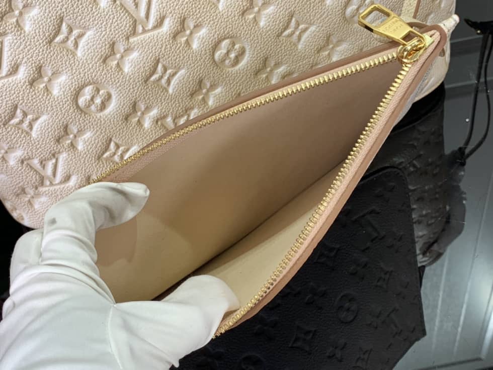 Best Replica Louis Vuitton Neverfull MM Carryall Pale Beige M46231 Replica Tote - Colareps