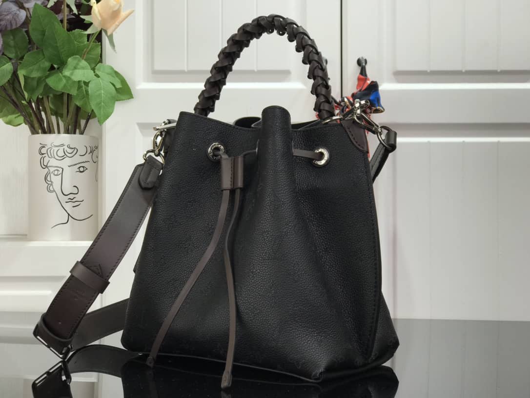 Best Replica Louis Vuitton Mahina Muria Replica Handbag Black M55801 - Colareps