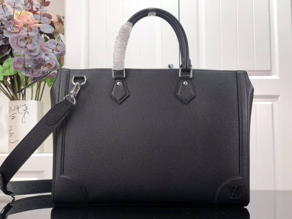 L0vis Vvtt0n Slim Briefcase M30810 Replica Mens Bag