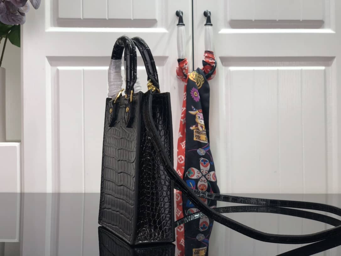 Best Replica Louis Vuitton Petit Sac Plat Flat Shoulder Bag Replica Black M80169 - Colareps