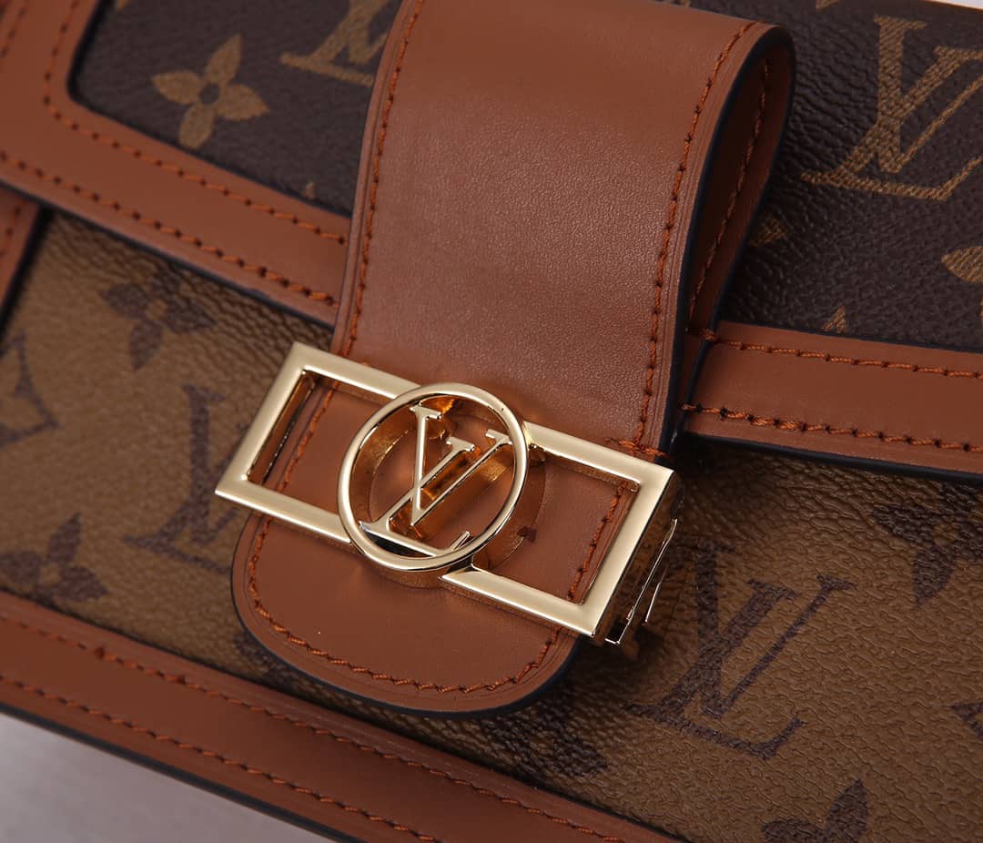 Best Replica LV Bum Bag Dupe Monogram Reverse Dauphine M44586(ColaReps) - Colareps