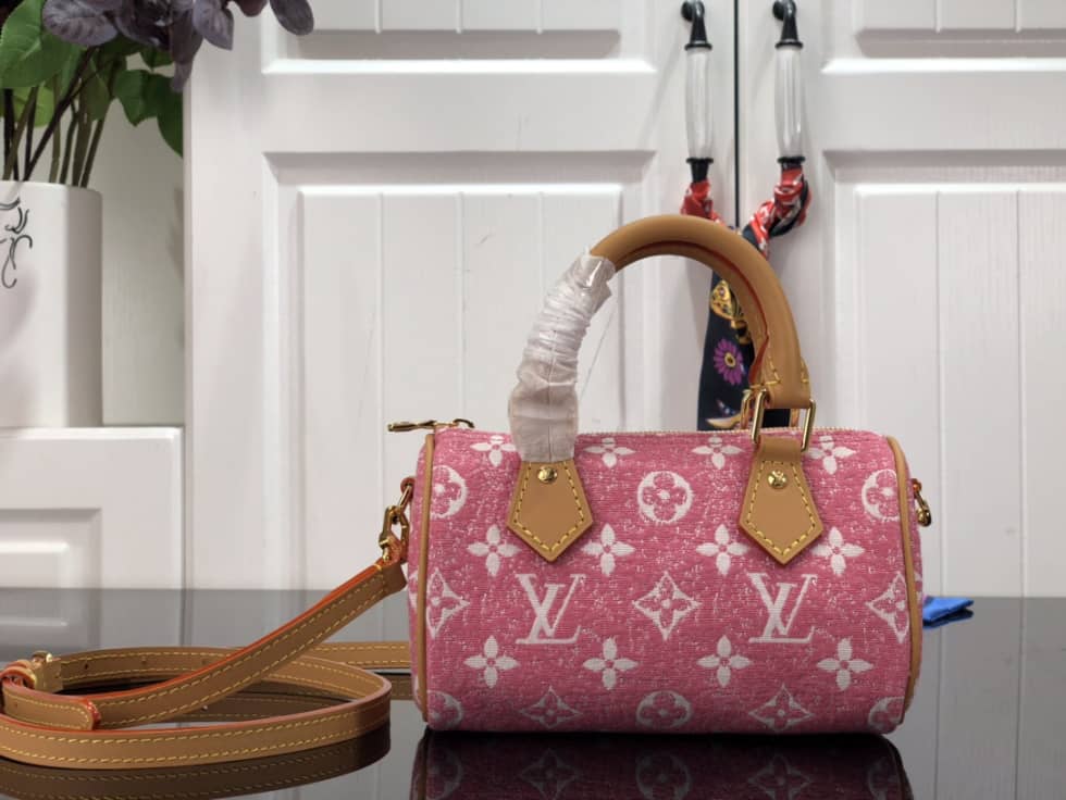 Best Replica Louis Vuitton Nano Speedy Pink M81213 Replica Crossbody Bag - Colareps