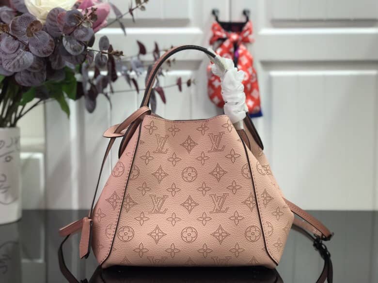 Best Replica Louis Vuitton Mahina Hina PM Leather Tote Replica Pink M54353 - Colareps