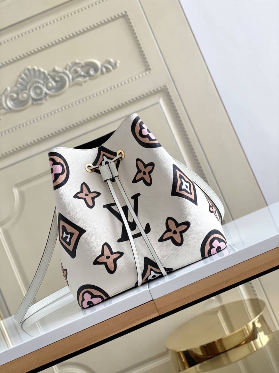 Best Replica Louis Vuitton NeoNoe Monogram Giant Jungle White M44679 Replica Bucket Bag - Colareps