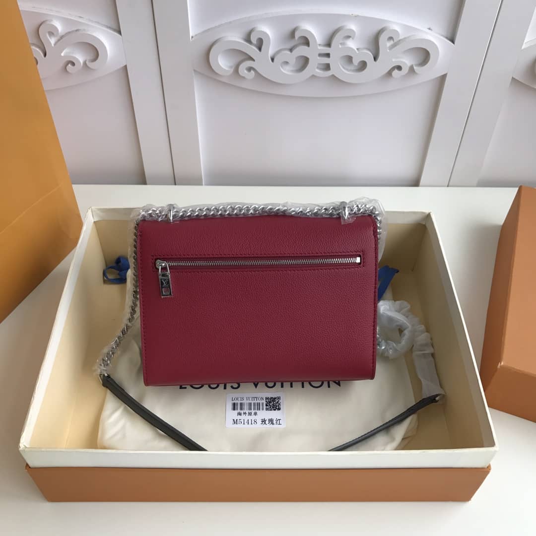 Best Replica Louis Vuitton MyLockMe BB Calf Chain Replica Shoulder Bag Red White M51418 - Colareps