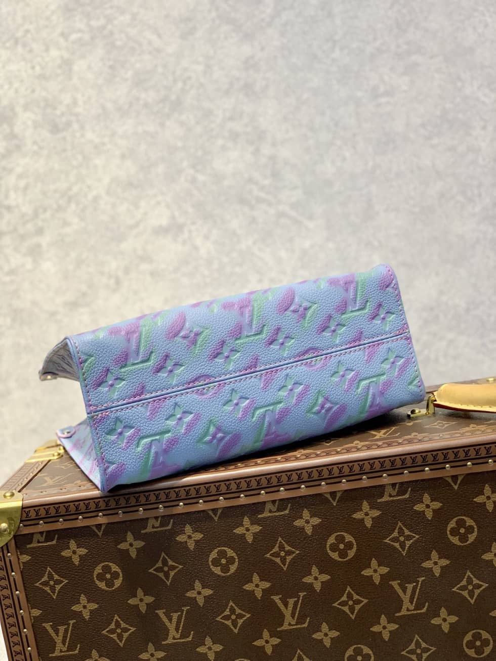 Best Replica Louis Vuitton Onthego PM Blue M46067 Replica Tote - Colareps