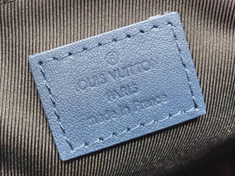 L0vis Vvtt0n Christopher XS Replica Backpack Blue M58495