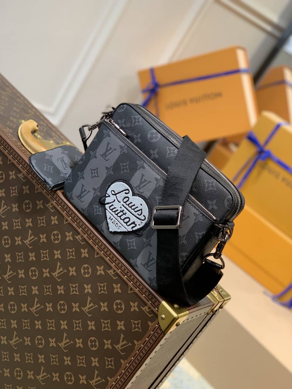 Best Replica Louis Vuitton x Nigo Trio Monogram Stripes Black M45965 Replica Messenger Bag - Colareps