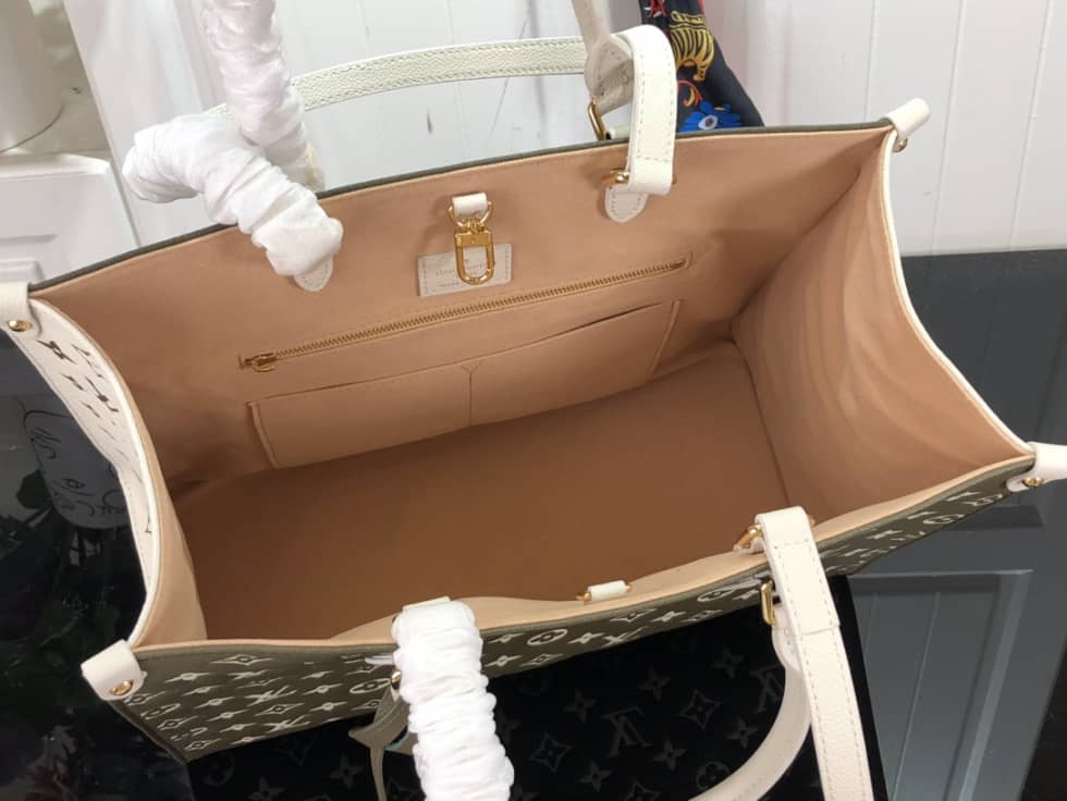 Best Replica Louis Vuitton OnTheGo MM Empreinte M46060 Replica Tote - Colareps