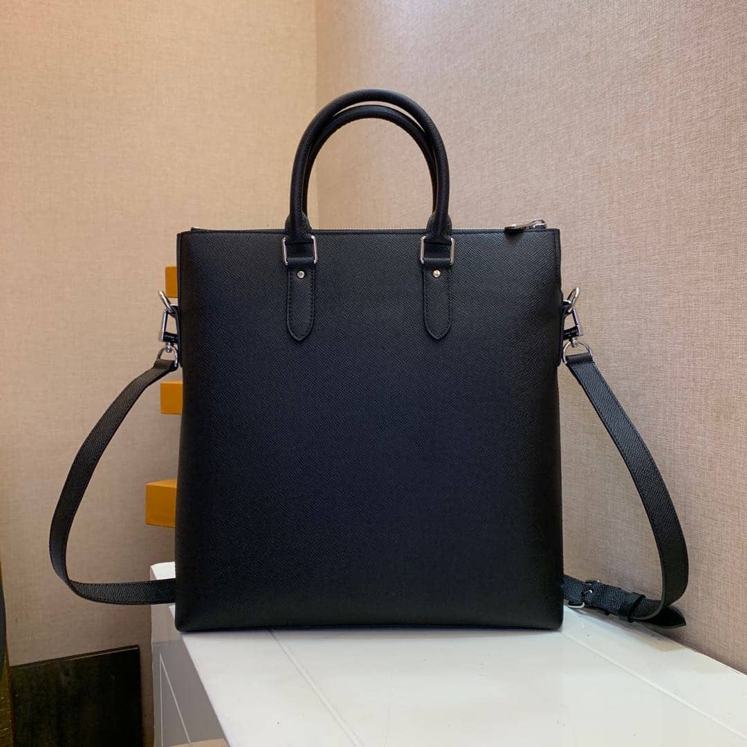 Best Replica Louis Vuitton Taiga Anton Tote Replica M33433 - Colareps