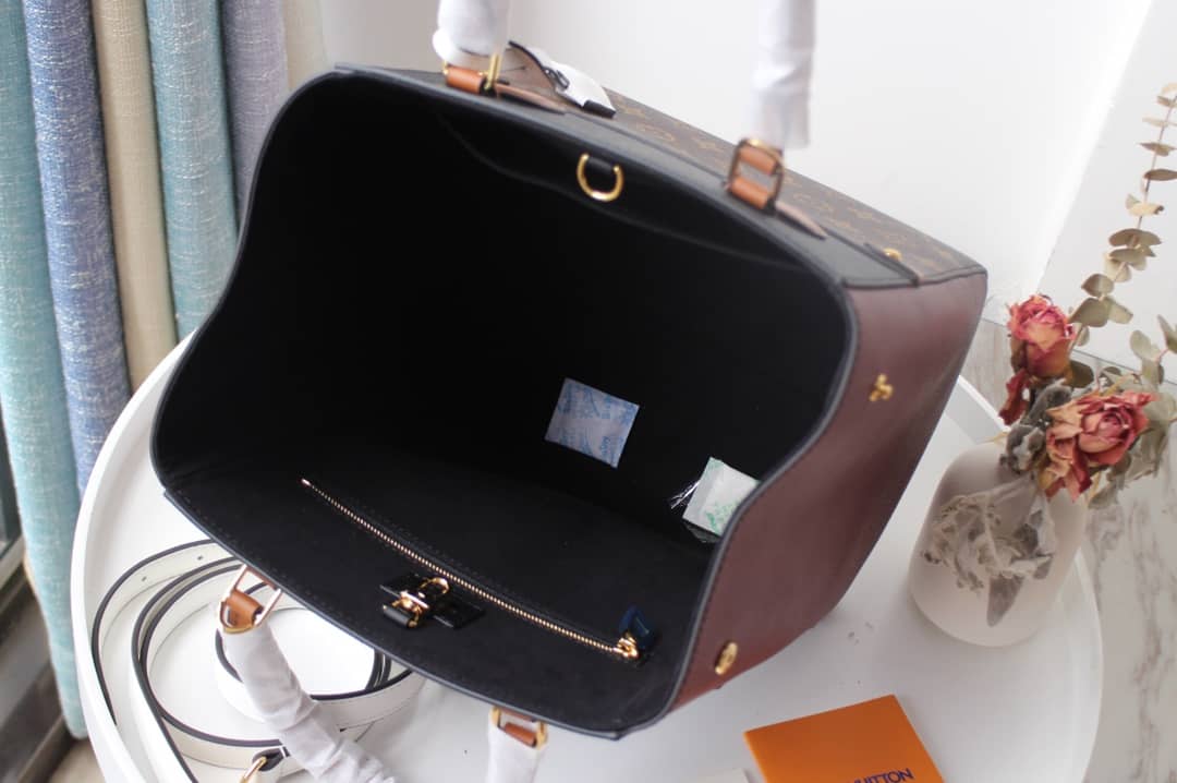 Best Replica Louis Vuitton Monogram Fold MM 2way Tote Replica Black M45409 - Colareps