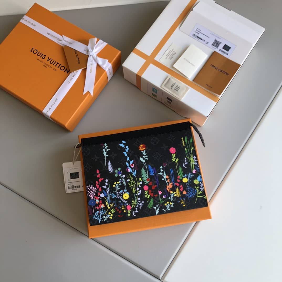 Best Replica Louis Vuitton Monogram Eclipse Canvas Replica Pochette Voyage MM Black M61692 - Colareps