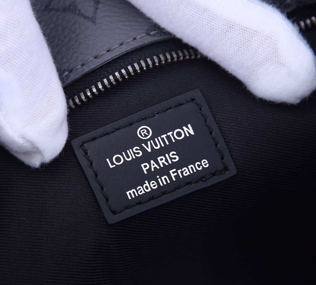 Best Replica Louis Vuitton Monogram Eclipse Cabas Zippe GM Replica Tote M45379 - Colareps