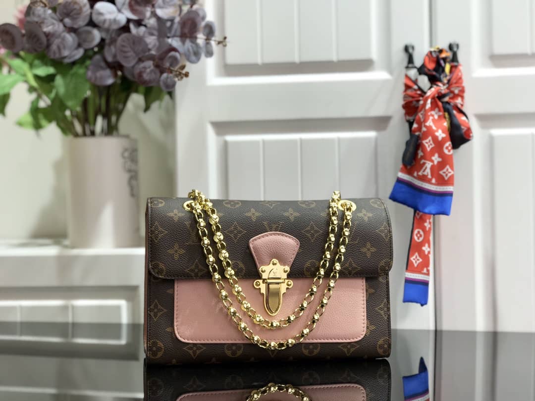 Best Replica Louis Vuitton Monogram Canvas Victoire Chain Bag Replica Pink M41731 - Colareps