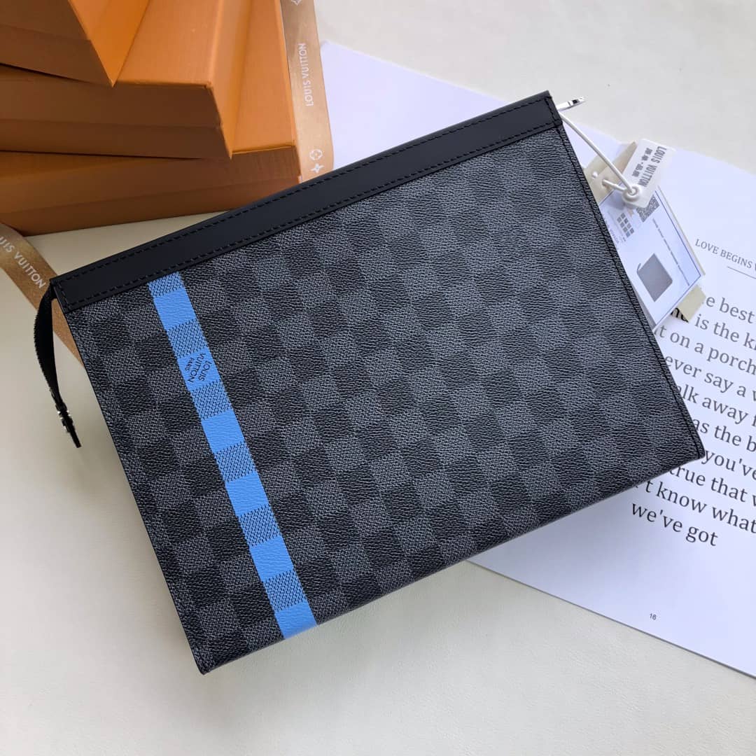 Best Replica Louis Vuitton Pochette Voyage MM Eclipse Fragment Replica Clutch N64444 - Colareps