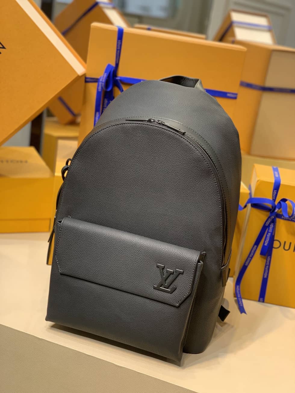 Best Replica Louis Vuitton Aerogram Leather Black M57079 Replica Backpack - Colareps